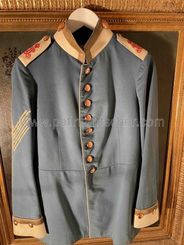 Preußischer Sergantenrock des 9.Dragonerregiments.