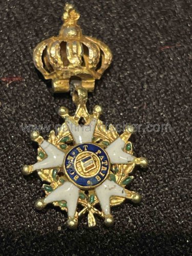 Miniatur des Ordens der Französischen Ehrenlegion in Gold. - 